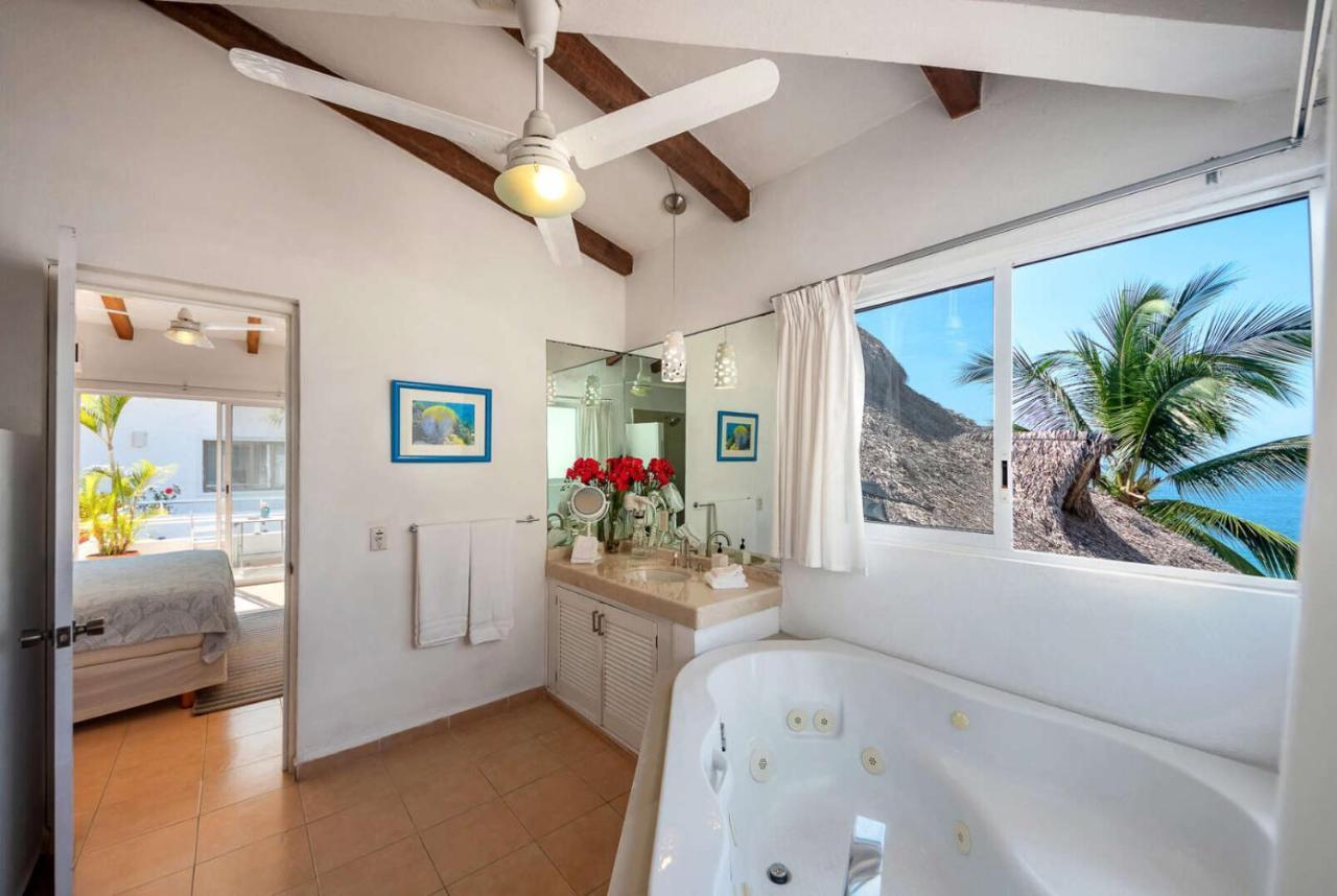 Beachfront Salinas House ปูแอร์โตบาญาร์ตา ภายนอก รูปภาพ